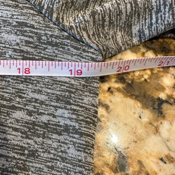 Under Armour Womens M/L Olive Heathered Hoodie Top - Picture 4 of 8